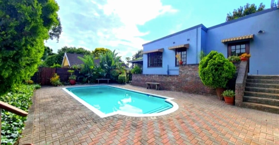 4 Bedroom Property for Sale in Nahoon Valley Park Eastern Cape